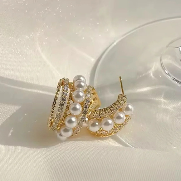 Anthropologie Gold Crystal Pearl Hoop Earrings - Picture 6 of 7